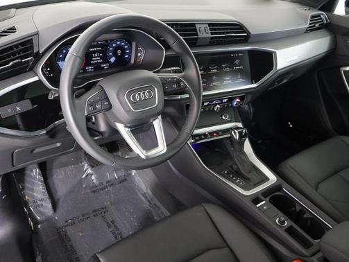2025 Audi Q3 45 S line Premium Plus