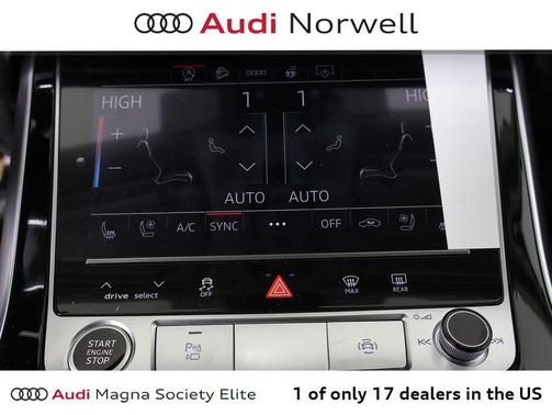 Waitomo Blue Metallic 2026 Audi Q7 quattro