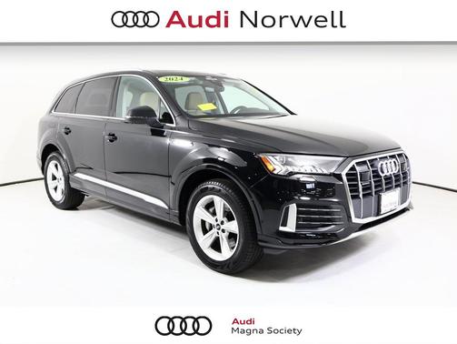 2024 Audi Q7 45 Premium Plus