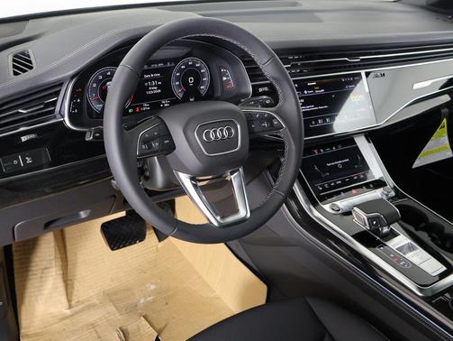 2026 Audi Q7 55 Premium Plus