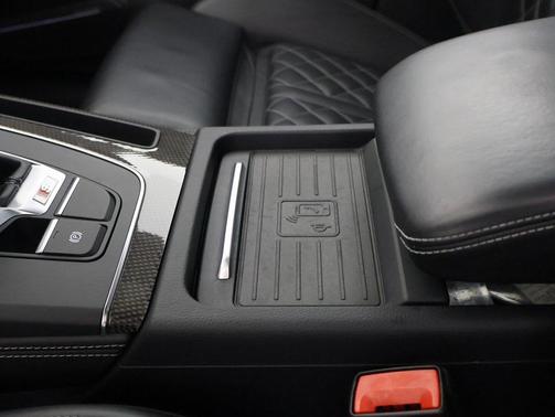 2019 Audi SQ5 3.0T Premium Plus