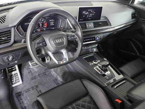 2019 Audi SQ5 3.0T Premium Plus