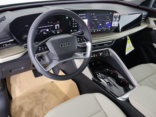 2025 Audi Q5 Premium TFSI quattro S tronic