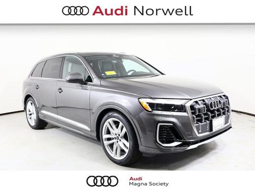 2025 Audi Q7 55 Premium Plus