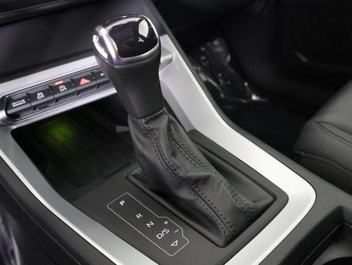 2022 Audi Q3 40 Premium Plus