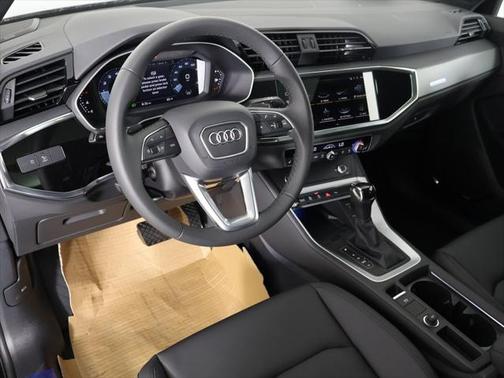 2025 Audi Q3 45 S line Premium Plus