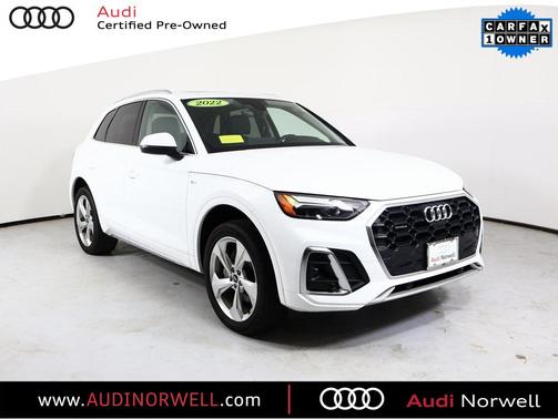 2022 Audi Q5 45 S line Premium Plus