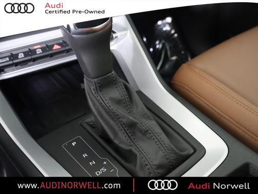 Arkona White 2024 Audi Q3 Premium 45 TFSI S line quattro Tiptronic