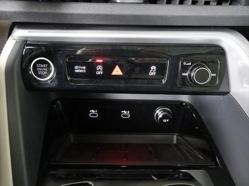 2025 Audi Q5 Premium