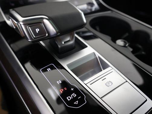 2026 Audi Q8 55 Premium Plus