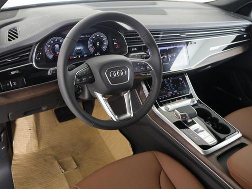 2026 Audi Q8 55 Premium Plus
