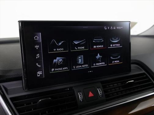2022 Audi Q5 45 S line Premium Plus