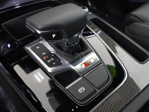 2024 Audi SQ5 3.0T Premium Plus