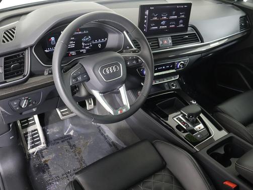 2024 Audi SQ5 3.0T Premium Plus