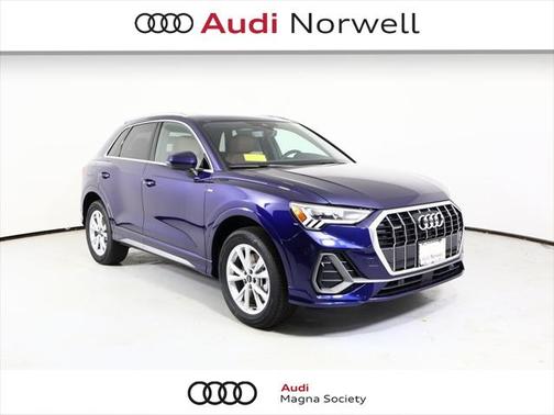 2025 Audi Q3 Premium 45 TFSI S line quattro Tiptronic