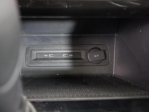 2023 Volkswagen Atlas Cross Sport 2.0T SEL