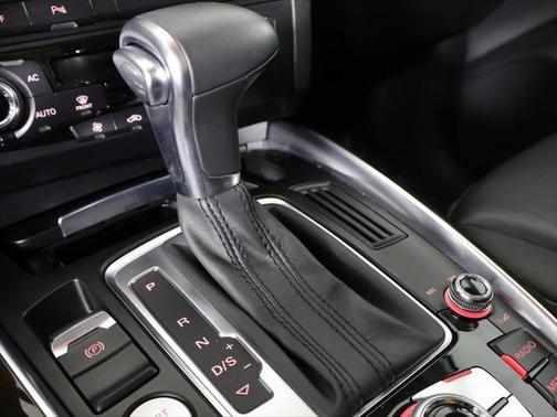 2013 Audi Q5 2.0T Premium Plus