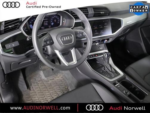 2025 Audi Q3 Premium 45 TFSI S line quattro Tiptronic