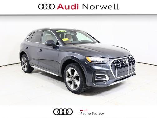 2023 Audi Q5 40 Premium Plus