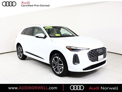 Arkona White 2025 Audi Q5 Premium TFSI quattro S tronic