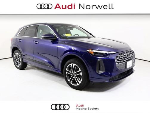 2025 Audi Q5 Premium