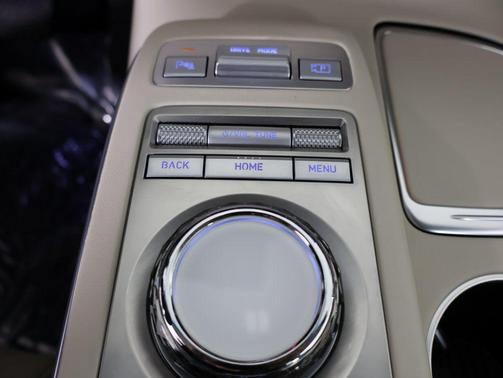 2023 Genesis GV70 2.5T AWD