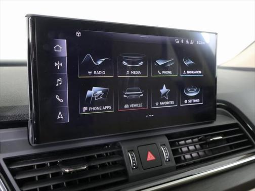 2022 Audi Q5 40 Premium