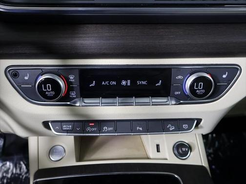 2022 Audi Q5 40 Premium