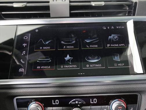2025 Audi Q3 Premium 45 TFSI S line quattro Tiptronic