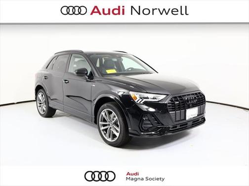 2025 Audi Q3 Premium 45 TFSI S line quattro Tiptronic