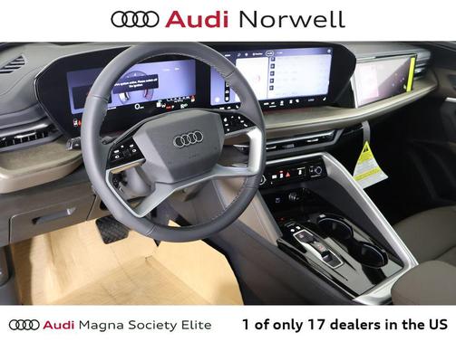 Mythos Black Metallic 2026 Audi Q5 Premium Plus TFSI quattro S tronic