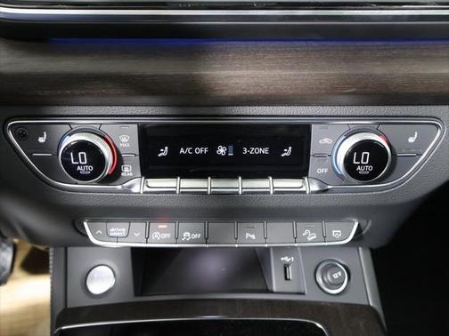2025 Audi Q5 45 S line Premium Plus