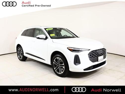 White 2025 Audi Q5 Premium Plus TFSI quattro S tronic