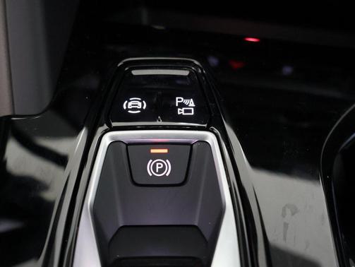 2025 Audi Q5 Premium TFSI quattro S tronic