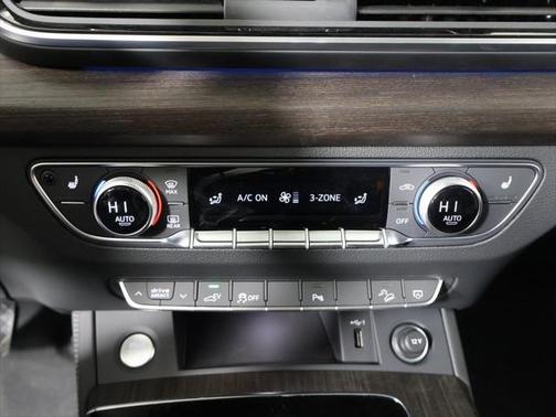 2025 Audi Q5 55 S line Premium Plus