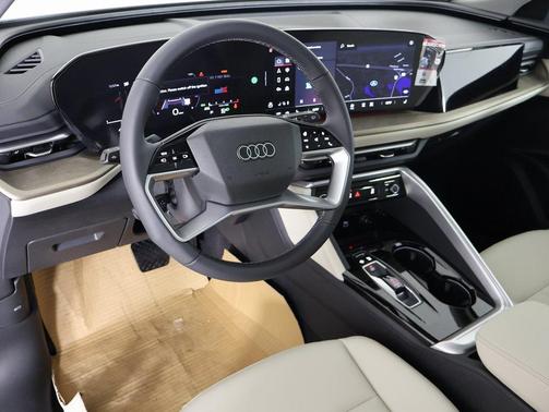 2025 Audi Q5 Premium