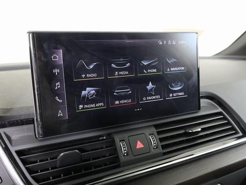2023 Audi Q5 45 S line Premium Plus