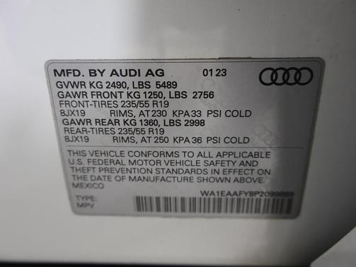 2023 Audi Q5 45 S line Premium Plus
