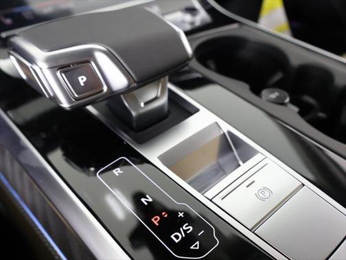 2025 Audi Q7 55 Prestige