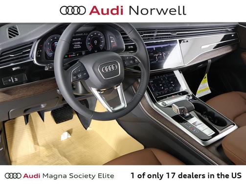 Waitomo Blue Metallic 2026 Audi Q7 55 Premium Plus