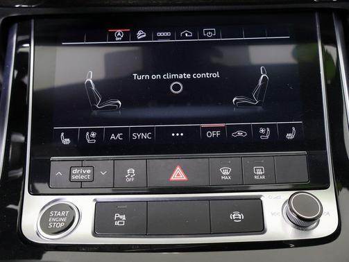 2022 Audi Q7 45 Premium Plus