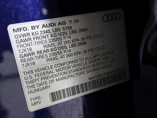 2025 Audi Q3 Premium 45 TFSI S line quattro Tiptronic
