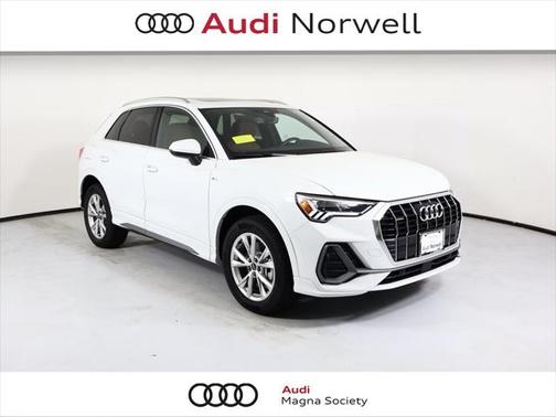 2025 Audi Q3 Premium 45 TFSI S line quattro Tiptronic