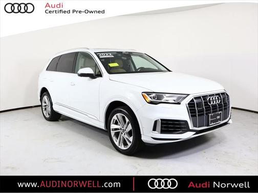 2022 Audi Q7 55 Premium Plus