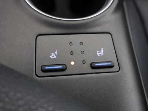 2022 Toyota Camry XLE