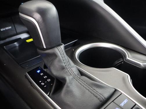 2022 Toyota Camry XLE