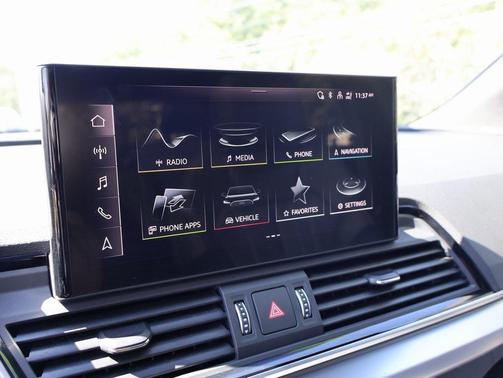 2025 Audi Q5 45 S line Premium