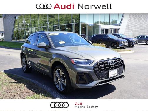 2025 Audi Q5 45 S line Premium