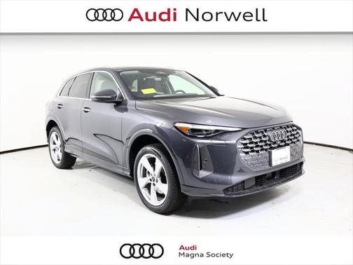 2025 Audi Q5 Premium Plus