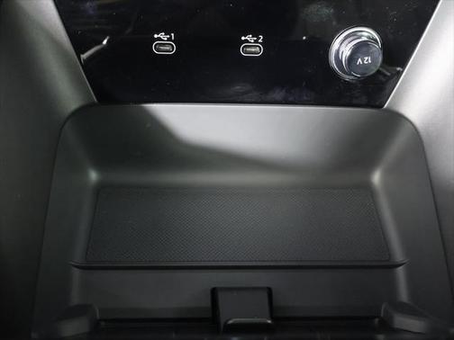 2025 Audi Q6 e-tron Premium Plus quattro